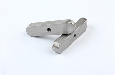 不銹鋼2CR13 兩頭圓按圖定制打孔平鍵、鍵銷